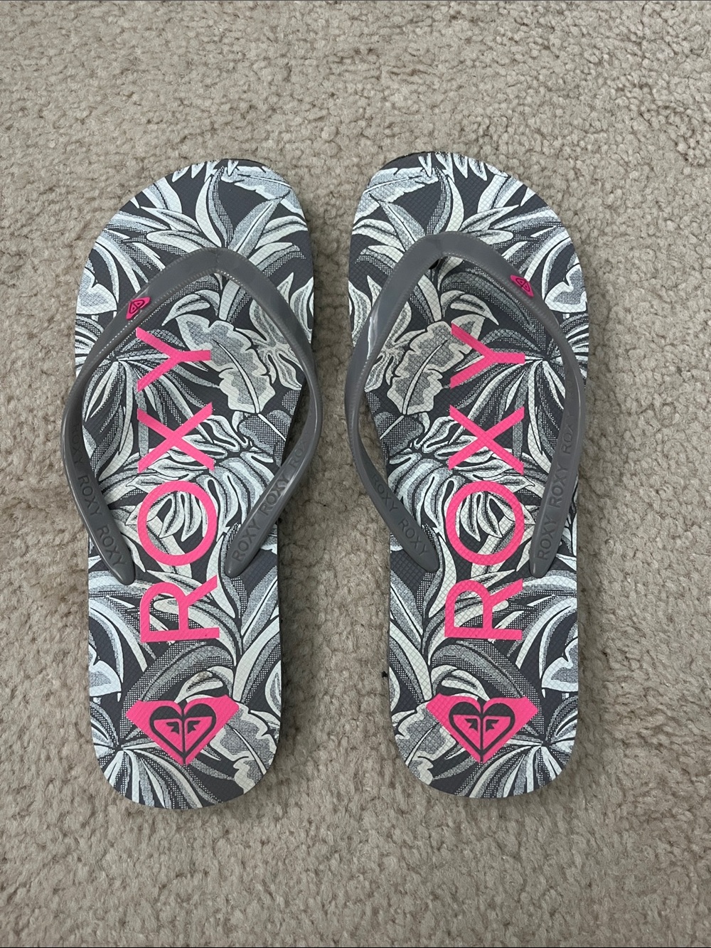 Roxy Gray Floral Flip Flops with Hot Pink Logo